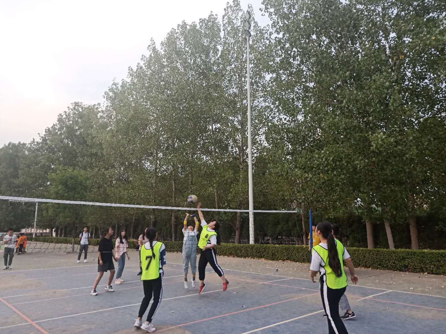 学生女子比赛